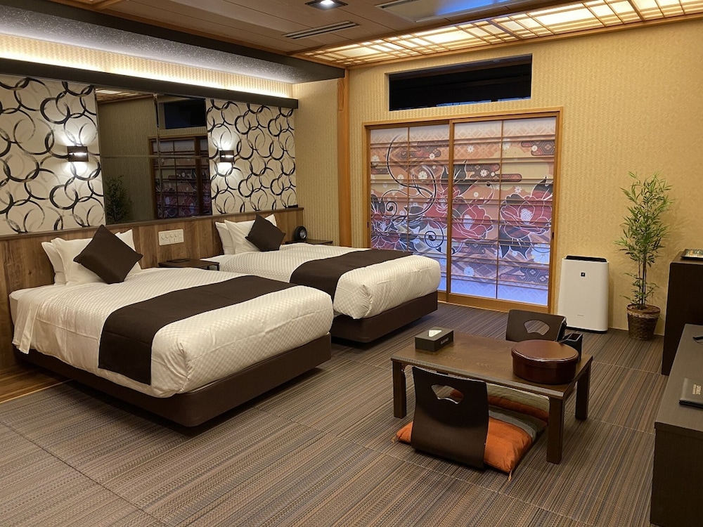 [和美麗]31平米＋専用テラス8平米　総檜露天風呂　禁煙 | リブマックスリゾート奥道後