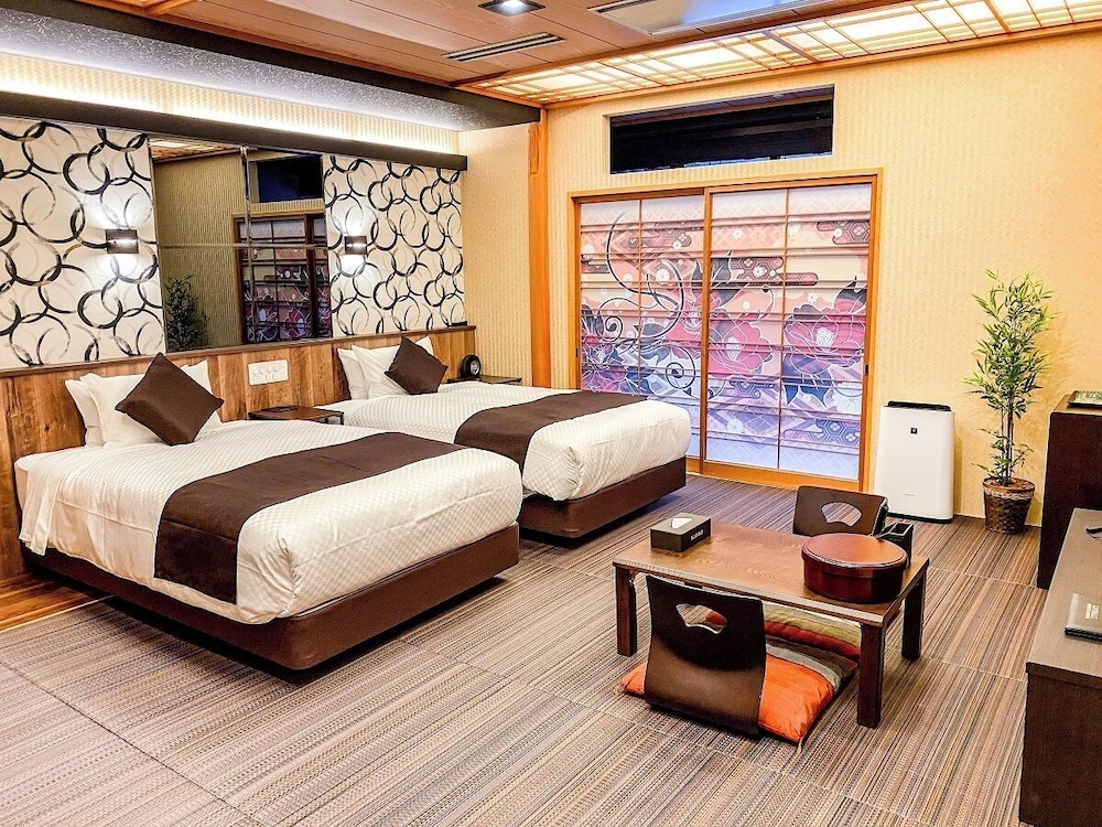 [和美麗]31平米＋専用テラス8平米　総檜露天風呂　禁煙 | リブマックスリゾート奥道後