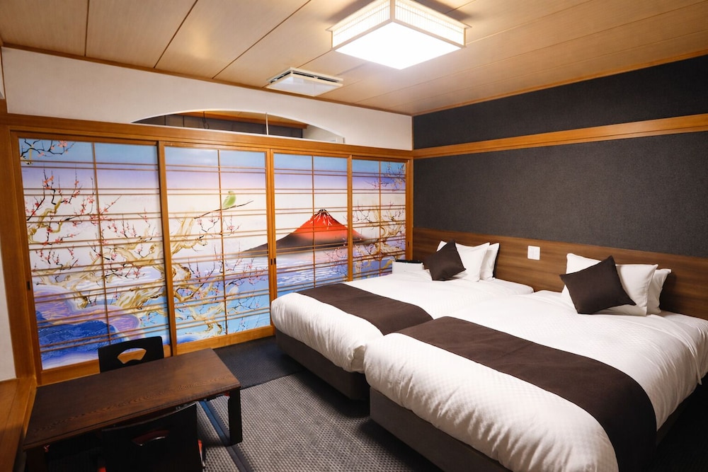 [和モダン和室SP]35平米＋専用テラス8平米　総檜露天風呂　喫煙 客室2 | リブマックスリゾート奥道後