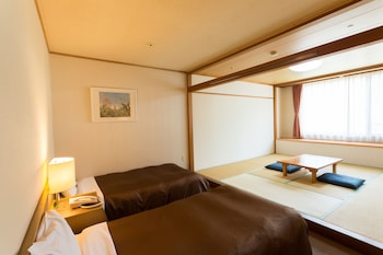 鷲ヶ岳高原ホテル レインボー