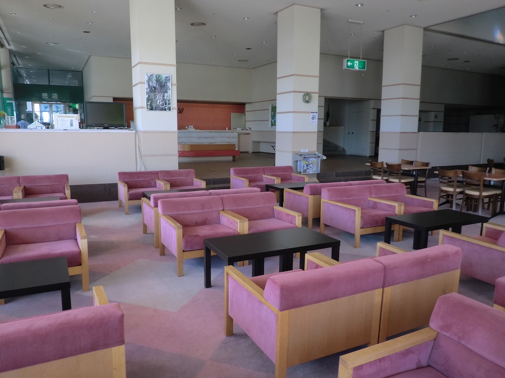 ロビーラウンジ1 | 鷲ヶ岳高原ホテル レインボー ロビーラウンジ1 | 鷲ヶ岳高原ホテル レインボー