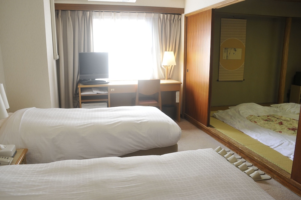 和洋室 喫煙可 客室1 | ホテルテラス横浜