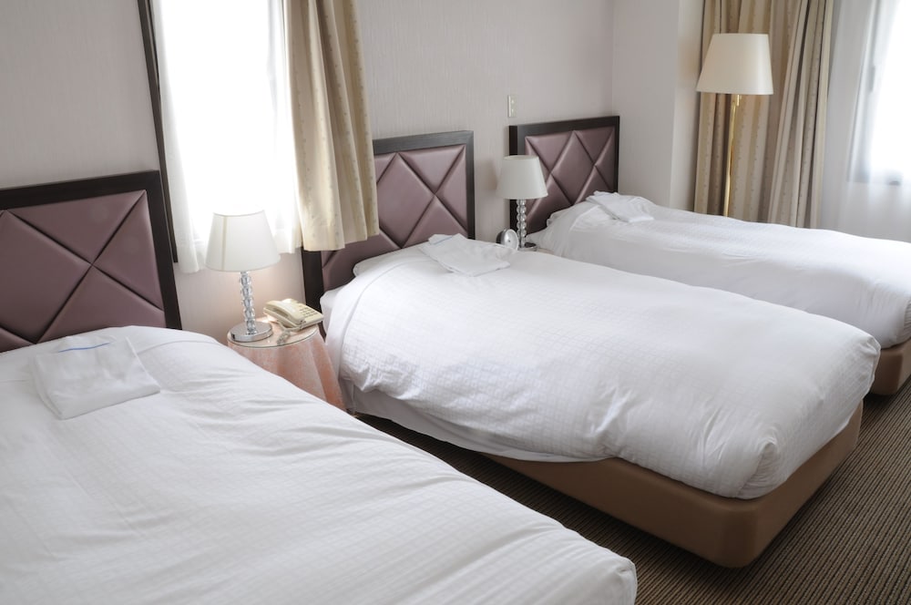 トリプルルーム 禁煙 客室1 | ホテルテラス横浜