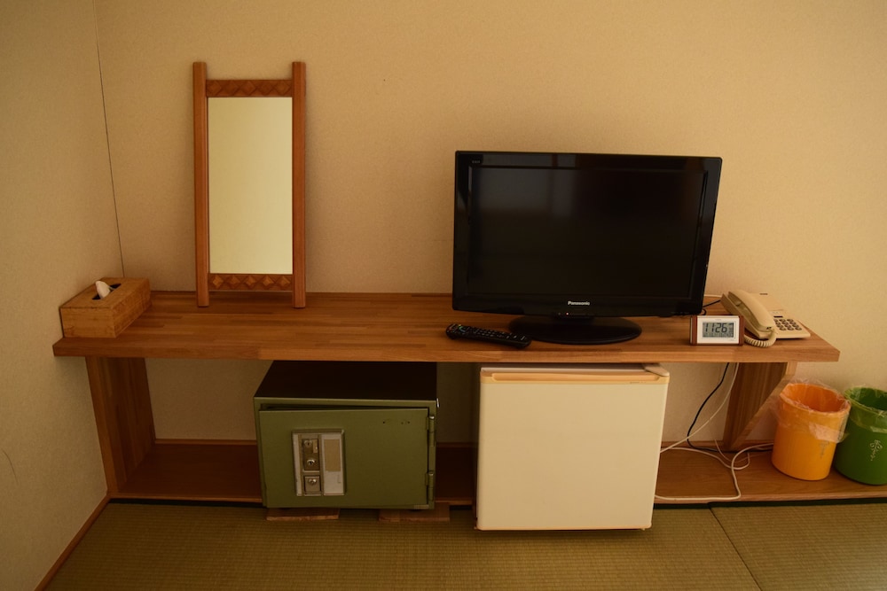 [禁煙] ヌプリ館和室 (本館/バス・トイレ無) 客室の設備とサービス1 | ニセコパークホテル