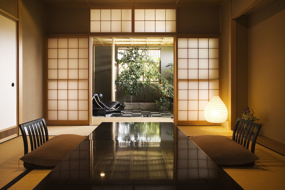 露天風呂付 和洋室 禁煙 客室3 | あらや滔々庵