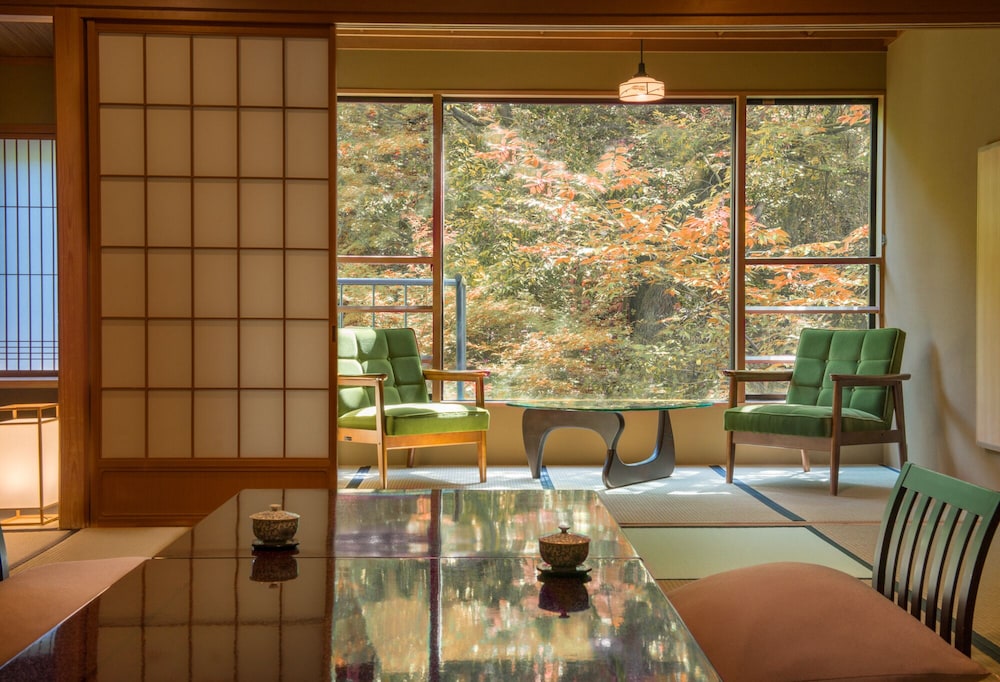 露天風呂付 和洋室 禁煙 客室6 | あらや滔々庵