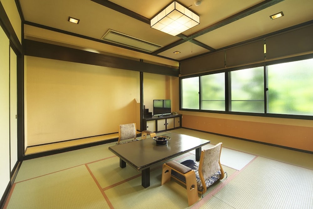 露天風呂付客室 夜叉神 客室1 | 銘庭の宿 ホテル甲子園