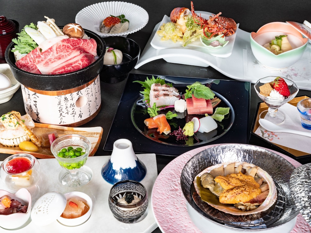 レストラン1 | 銘庭の宿 ホテル甲子園