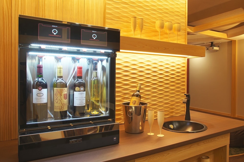 新露天風呂付客室 [金峰] ~ 3種の露天風呂とサウナ付客室 ~ 禁煙 客室7 | 銘庭の宿 ホテル甲子園