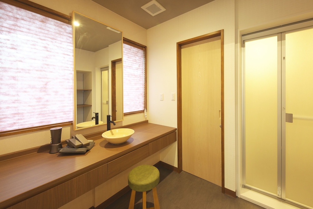 新露天風呂付客室 [金峰] ~ 3種の露天風呂とサウナ付客室 ~ 禁煙 客室5 | 銘庭の宿 ホテル甲子園