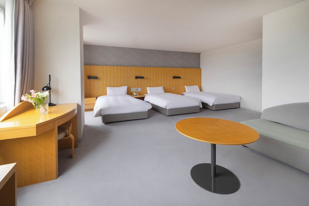 プレミアム ルーム ベッド (複数台) | ANAクラウンプラザリゾート安比高原 by IHG