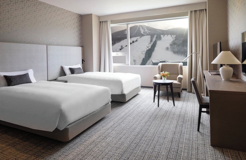 スイート 2 ベッドルーム (High Floor) 客室1 | ANAクラウンプラザリゾート安比高原 by IHG
