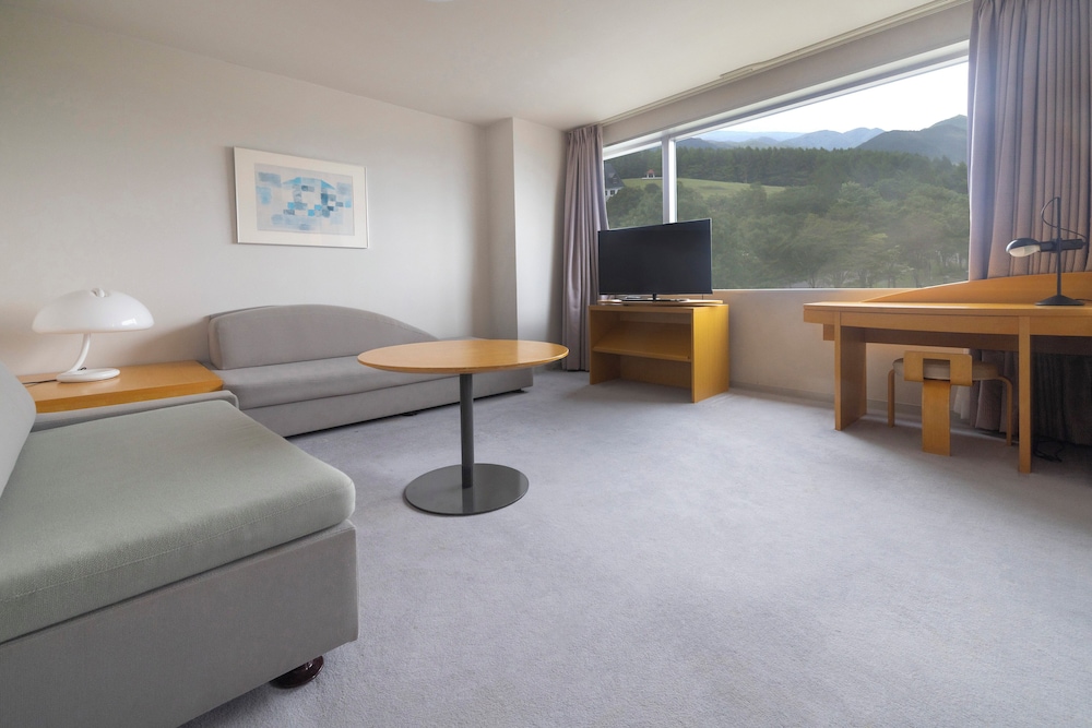 プレミアム ルーム ベッド (複数台) 客室1 | ANAクラウンプラザホテルリゾート安比高原 by IHG