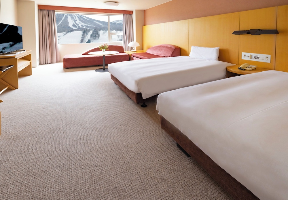 プレミアム ルーム シングルベッド 2 台 (High Floor) 客室1 | ANAクラウンプラザホテルリゾート安比高原 by IHG