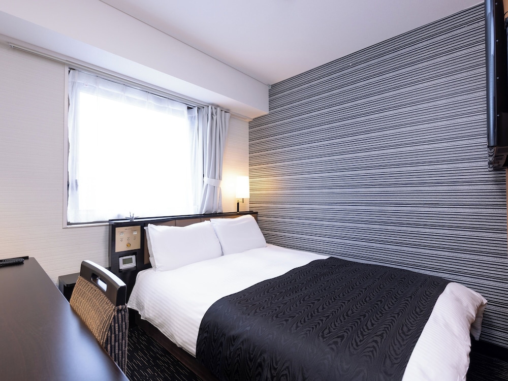 ダブルルーム 喫煙 | アパホテル〈山形鶴岡駅前〉