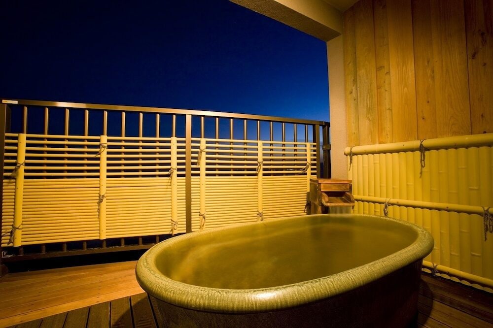 和室 露天風呂付 | 稲取東海ホテル湯苑