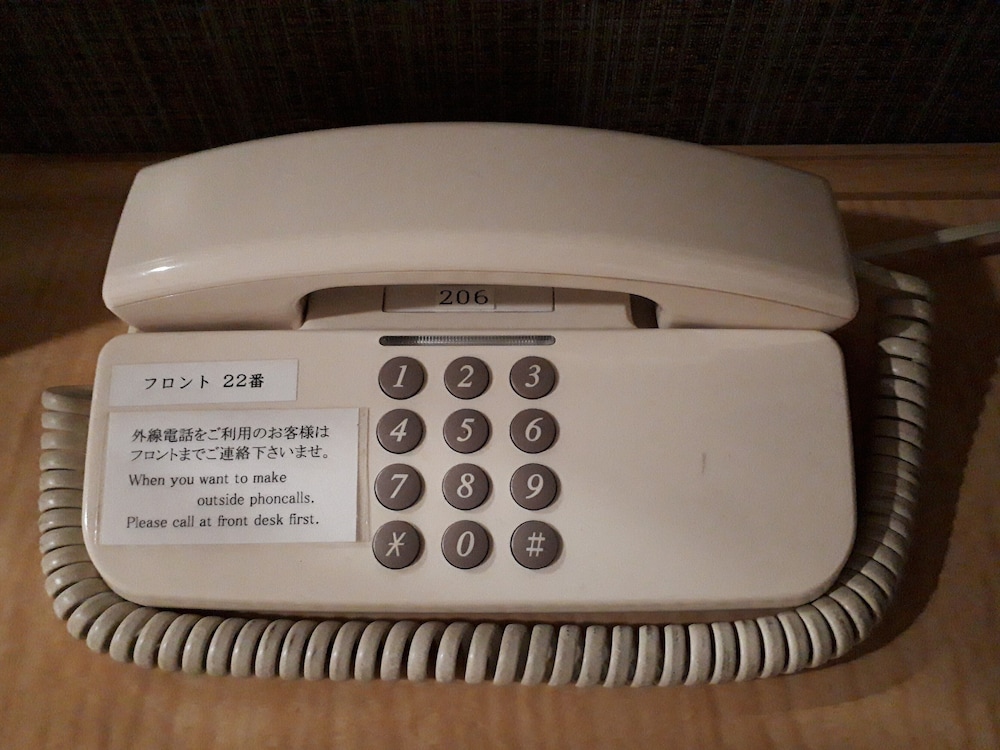 セミダブルルーム 喫煙可 客室の設備とサービス2 | 県庁前グリーンホテル