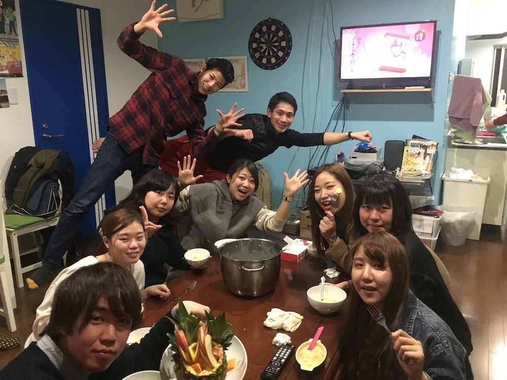 ツインルーム リビングルーム0 | 福岡ゲストハウス リトルアジア小倉