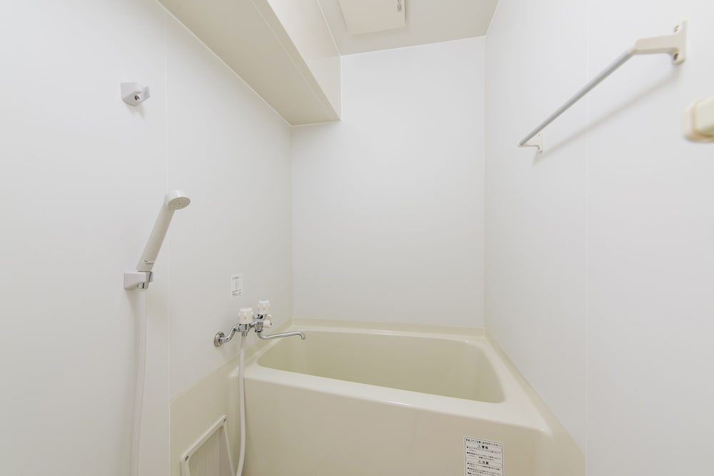 部屋売 4ベッド 添い寝無料 禁煙 バスルーム0 | ナイスインホテル市川東京ベイ ~舞浜まで電車6分~