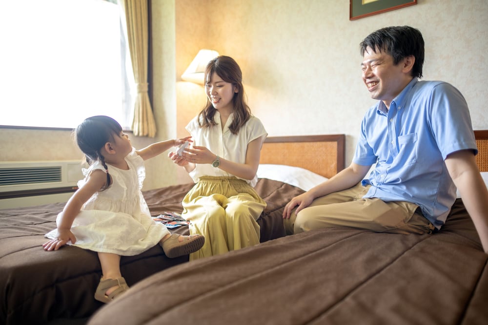 [洋室] フォースベッド 客室1 | 八幡平マウンテンホテル