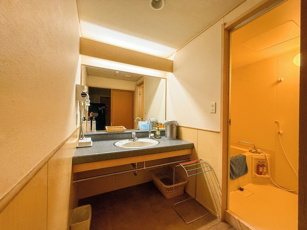 ベーシック ツインルーム 禁煙 オーシャンビュー バスルームのシンク0 | 南三陸ホテル観洋