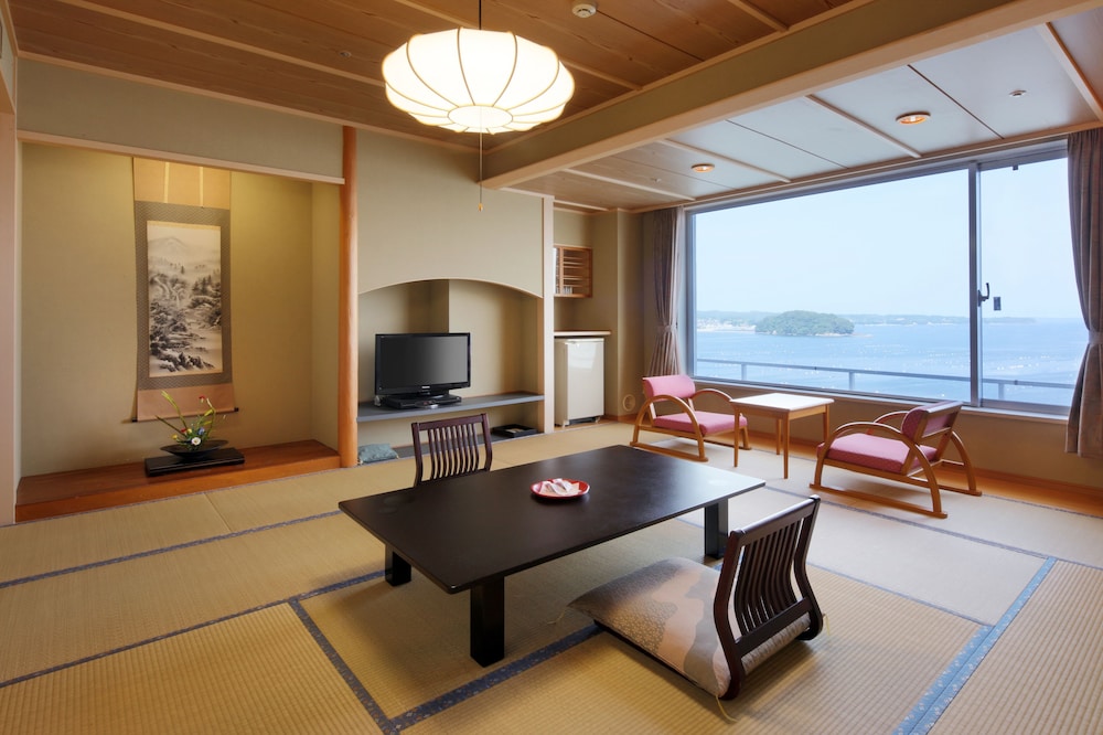 東館海側和室12帖〜14帖 客室1 | 南三陸ホテル観洋