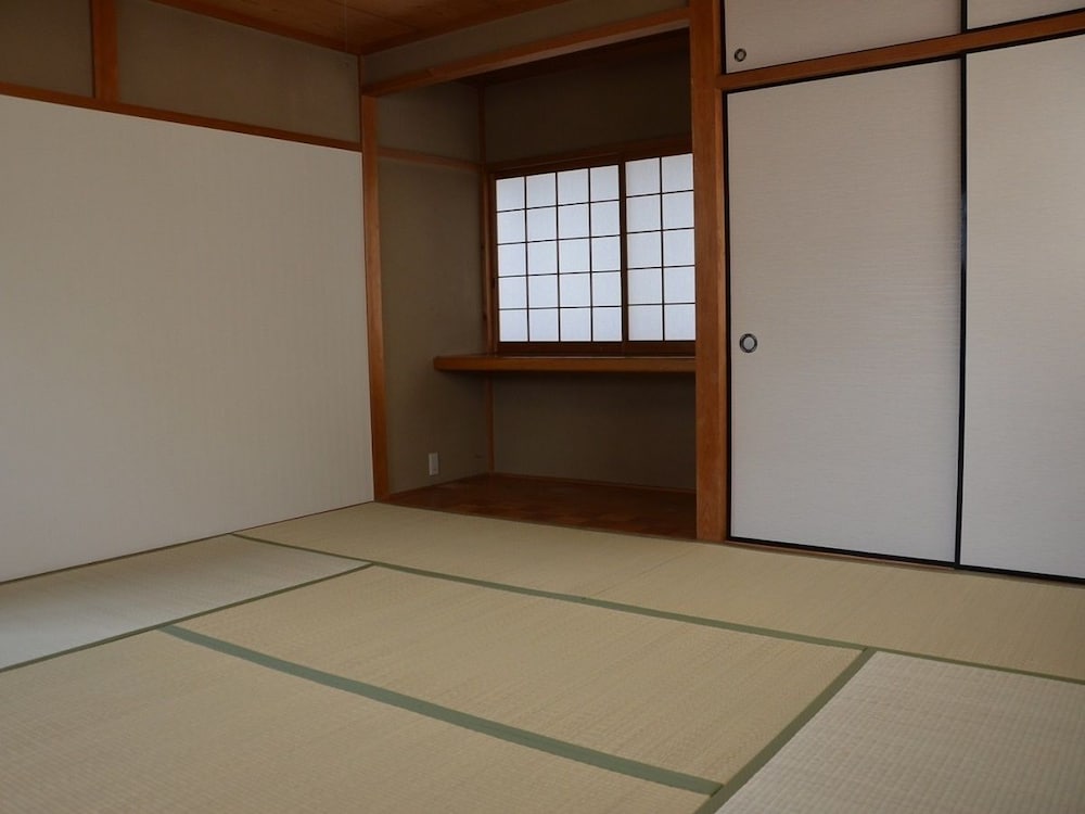 客室1 | たたみ家
