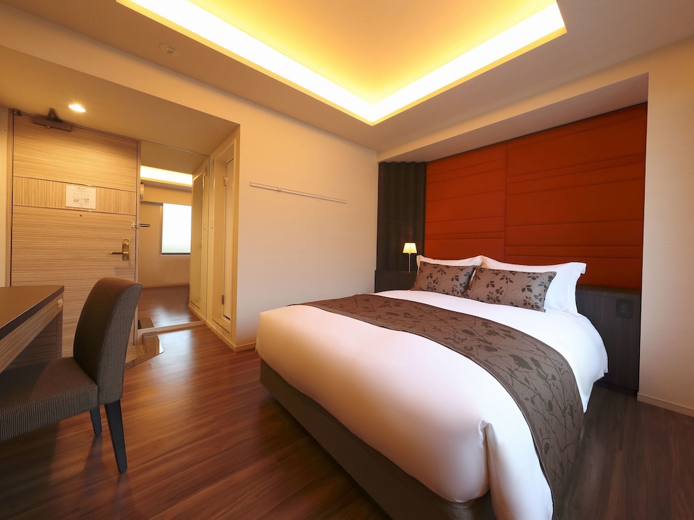 スーペリア ダブルルーム 禁煙 | ホテル サクラスイート 大阪