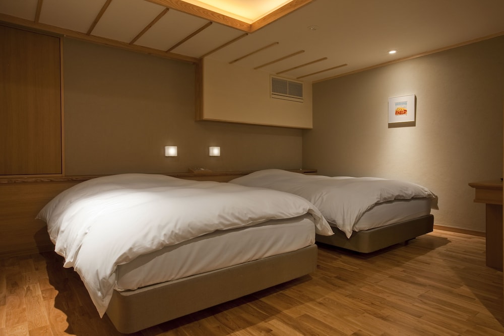 [クラブ ラウンジ アクセス] シーサイドメゾネット 客室1 | アマネリゾート ガハマ