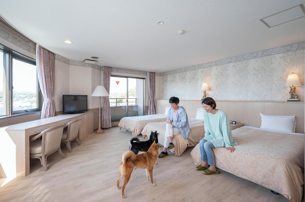 レイクビュー パノラマコーナートリプル (禁煙) | わんわんパラダイス 浜名湖