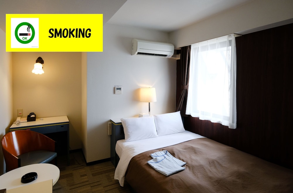 ダブルルーム 喫煙可 客室8 | ビジネスイン サンホテル