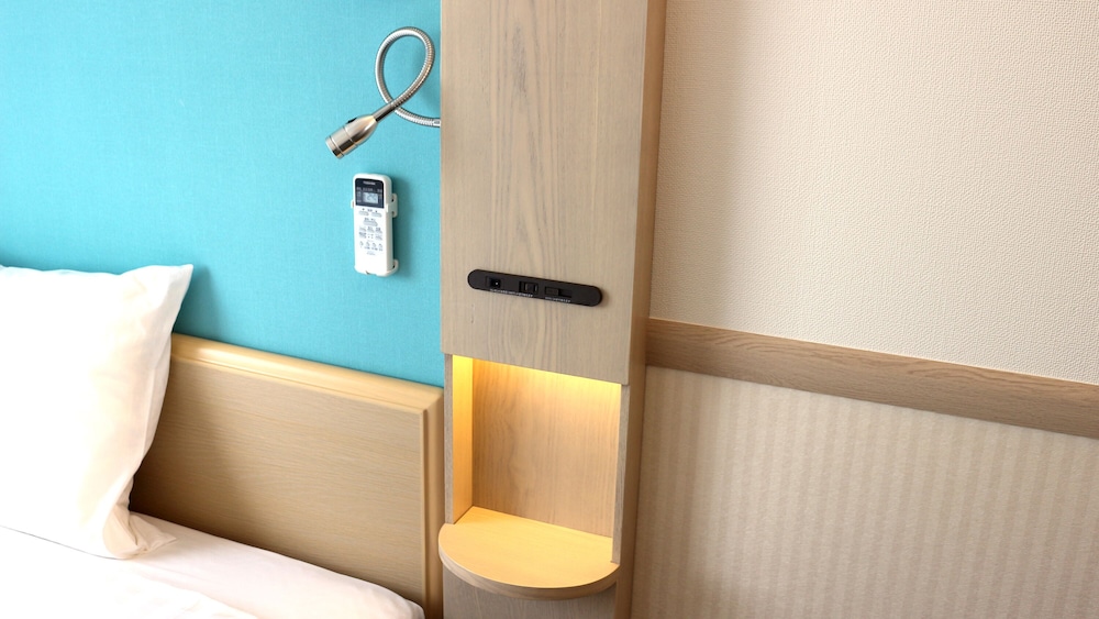 エコノミー ダブルルーム 喫煙可 客室の設備とサービス0 | 東横 INN 千葉幕張
