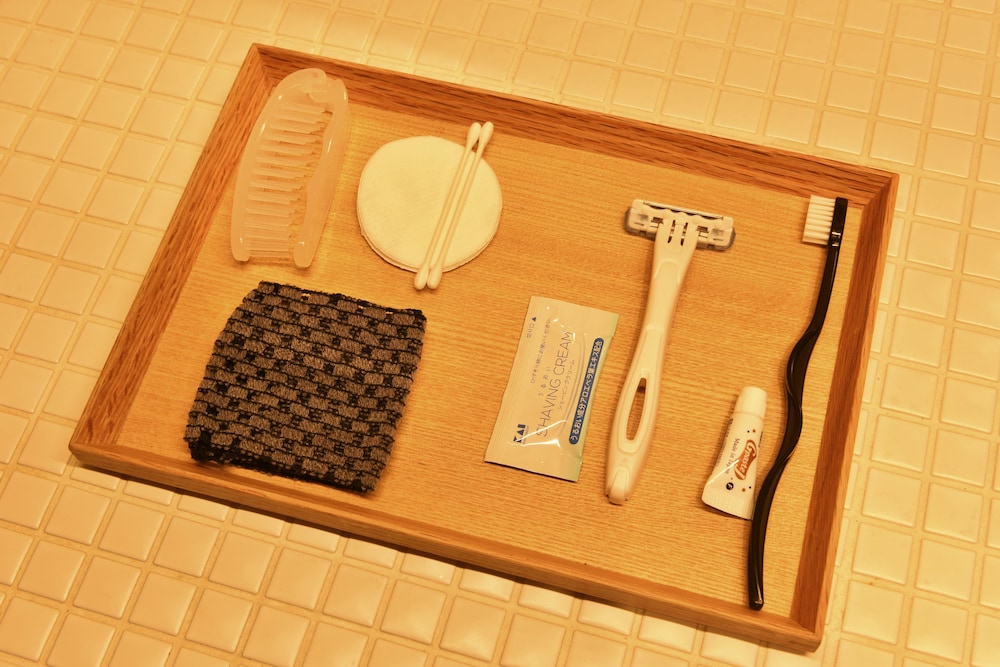 一棟貸し　町家　（シングルベッド2台　布団3式） バスルームの設備0 | 藏や 清水五条