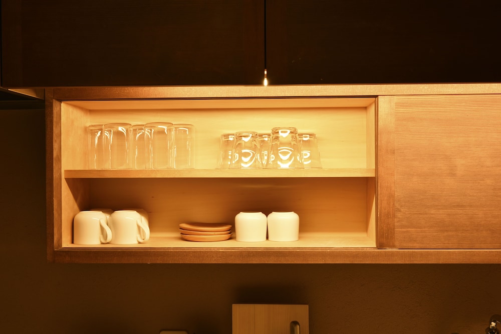 一棟貸し　町家　（シングルベッド2台　布団3式） 専用簡易キッチン3 | 藏や 清水五条