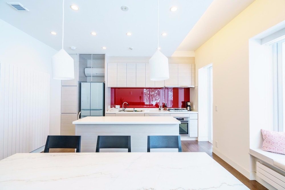 スーペリア コンドミニアム 2 ベッドルーム マウンテンサイド 専用キッチン3 | マウンテンサイド白馬