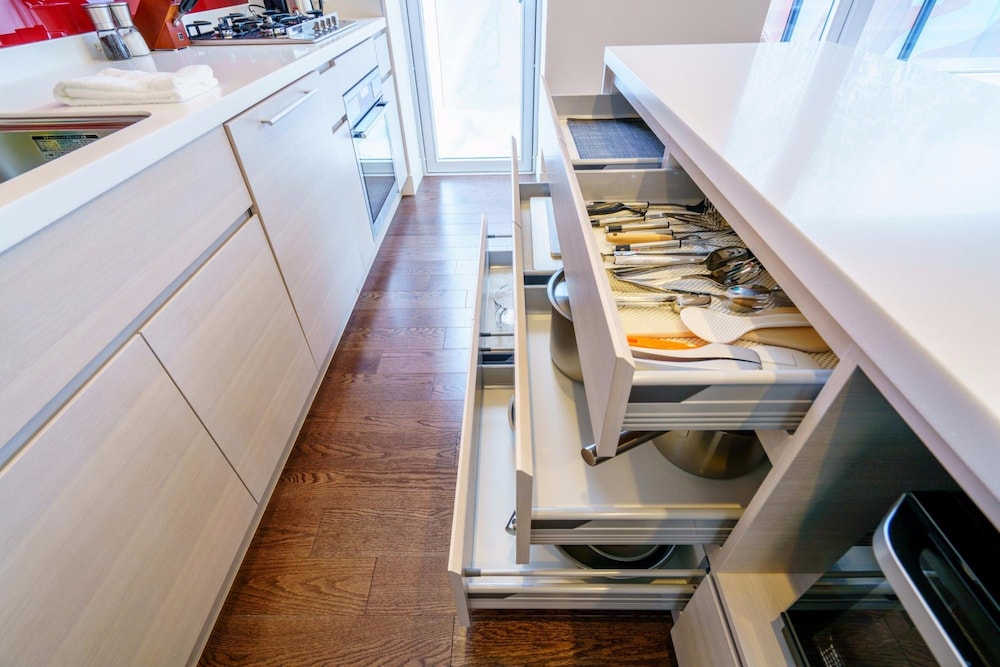 スーペリア コンドミニアム 3 ベッドルーム マウンテンサイド 専用キッチン2 | マウンテンサイド白馬