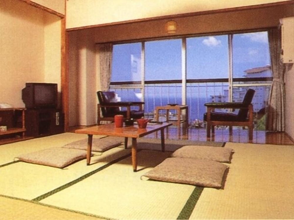 客室1 | 国民宿舎伊豆熱川荘