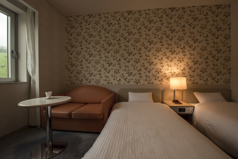 客室1 | たかみや瑠璃倶楽リゾート 客室1 | たかみや瑠璃倶楽リゾート