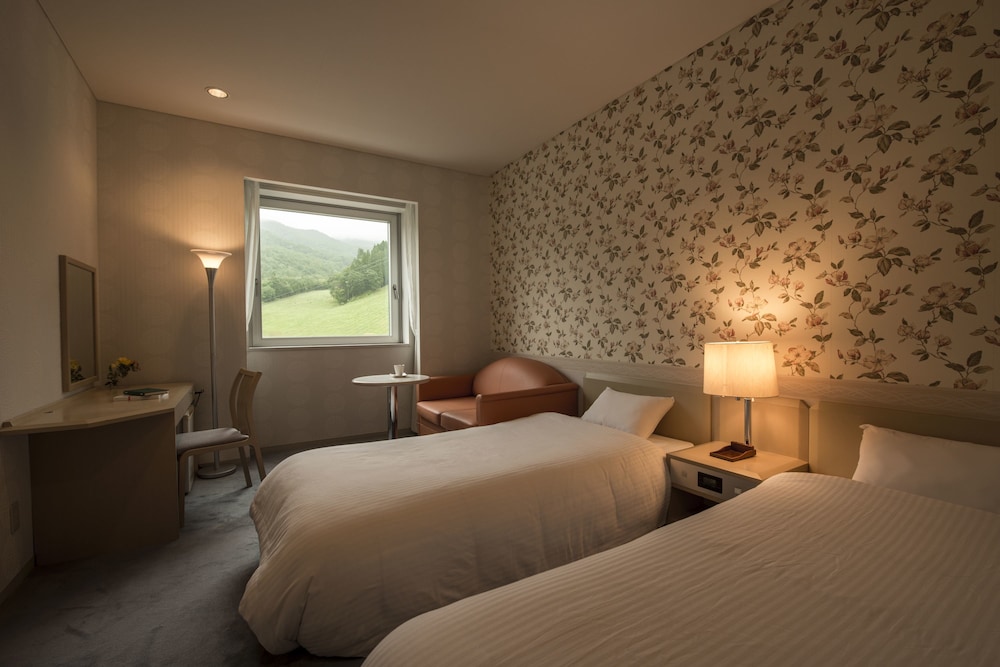 スタンダード ツインルーム 禁煙 客室2 | たかみや瑠璃倶楽リゾート