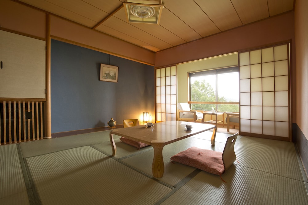 客室1 | タカミヤヴィレッジ ホテル樹林