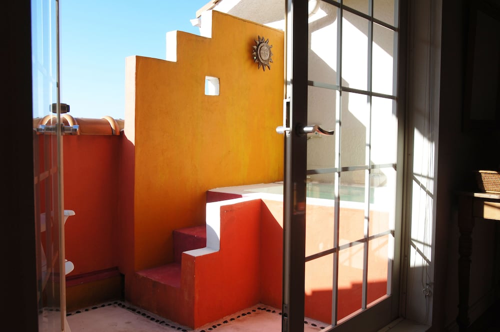 スタンダード ダブルルーム (メキシコ89号室) バスルーム1 | リゾートホテル コルテラルゴ伊豆高原