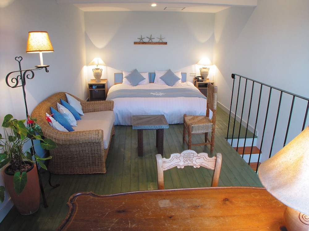 スイート (地中海スイート23号室) | リゾートホテル コルテラルゴ伊豆高原