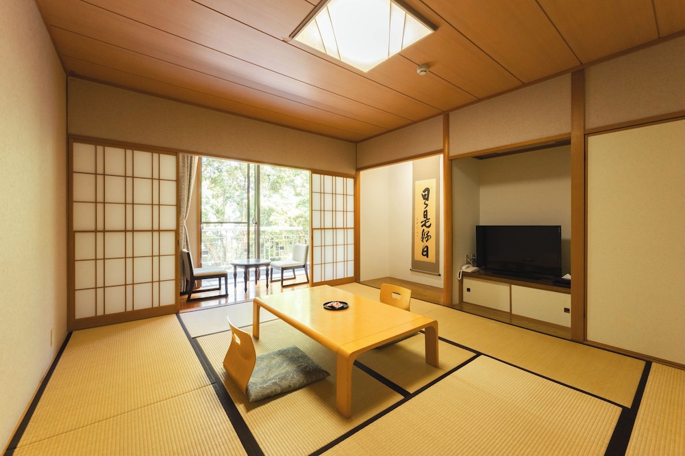 和室 4人部屋 | 伊豆温泉ホテル 森の泉