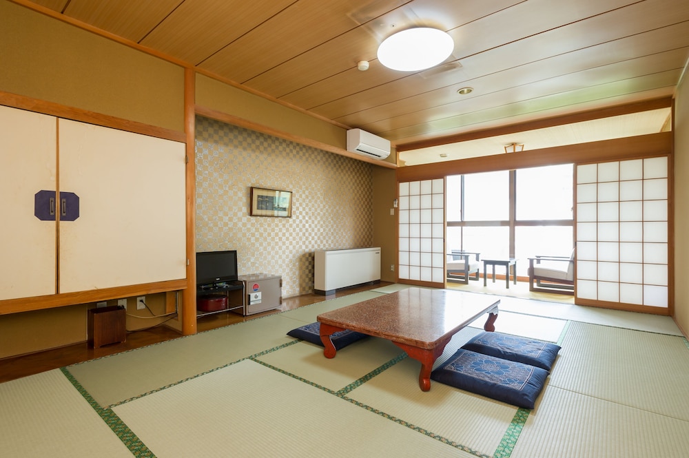 和洋室 共有バスルーム 禁煙 客室1 | 鬼怒川温泉 絶景の宿 佳祥坊福松