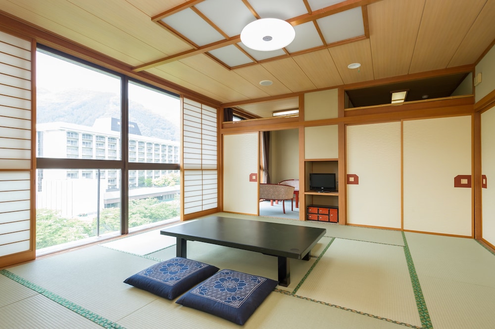 特別室 共有バスルーム 禁煙 客室1 | 鬼怒川温泉 絶景の宿 佳祥坊福松