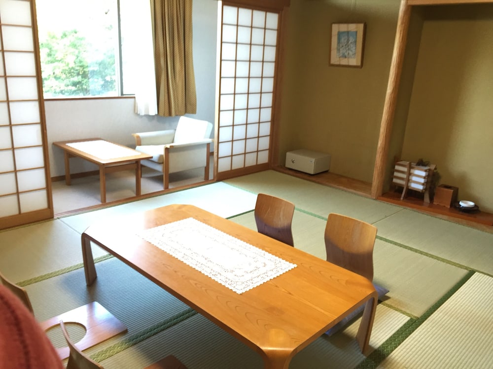 和室 禁煙 | 箱根強羅温泉 瑞の香り