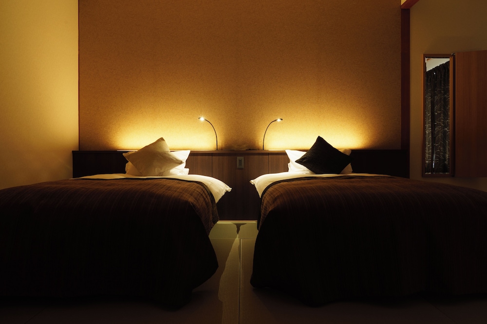 和室ベッドタイプ 禁煙 客室2 | 金太郎温泉