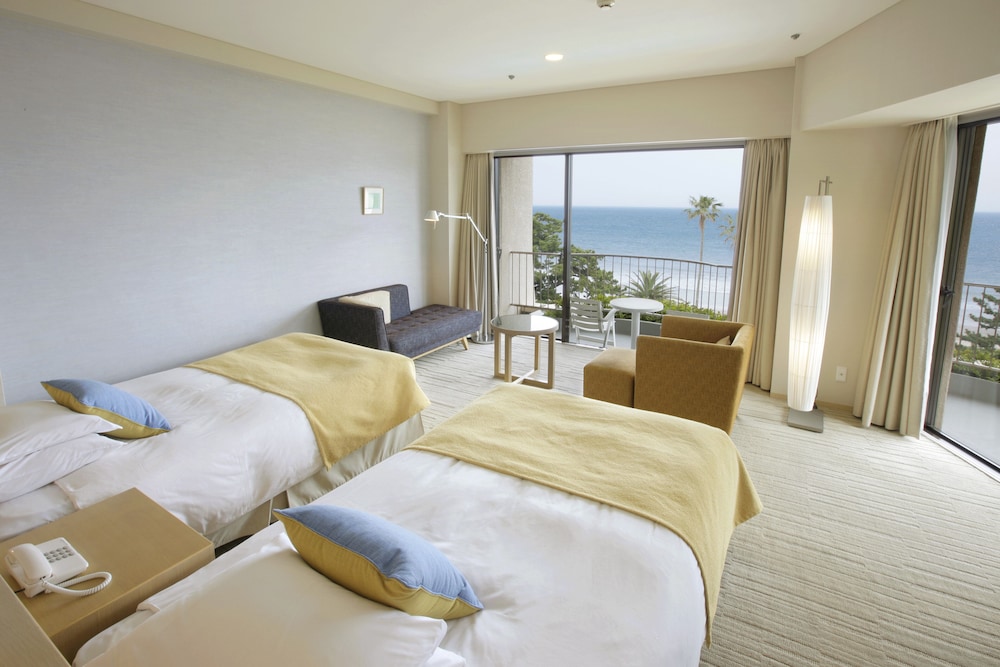 デラックスコーナーツインA 禁煙 | 伊豆今井浜東急ホテル