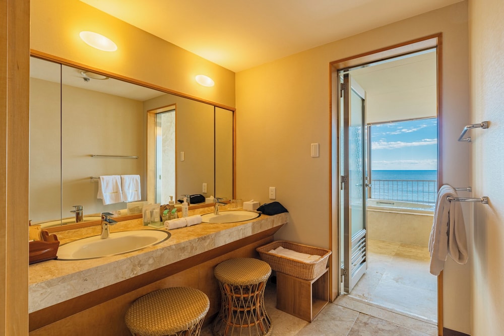 ロイヤル スイート 客室4 | 伊豆今井浜東急ホテル