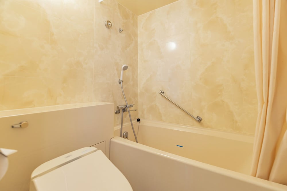 スタンダードハリウッドツインルーム 禁煙 客室12 | 伊豆今井浜東急ホテル